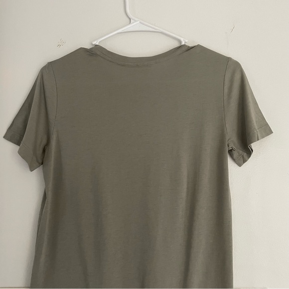 CLUB MONACO NWT Leary Tee in Sage Green - Picture 8 of 12